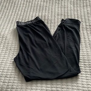 Womens Under Armour loose pants Size Small